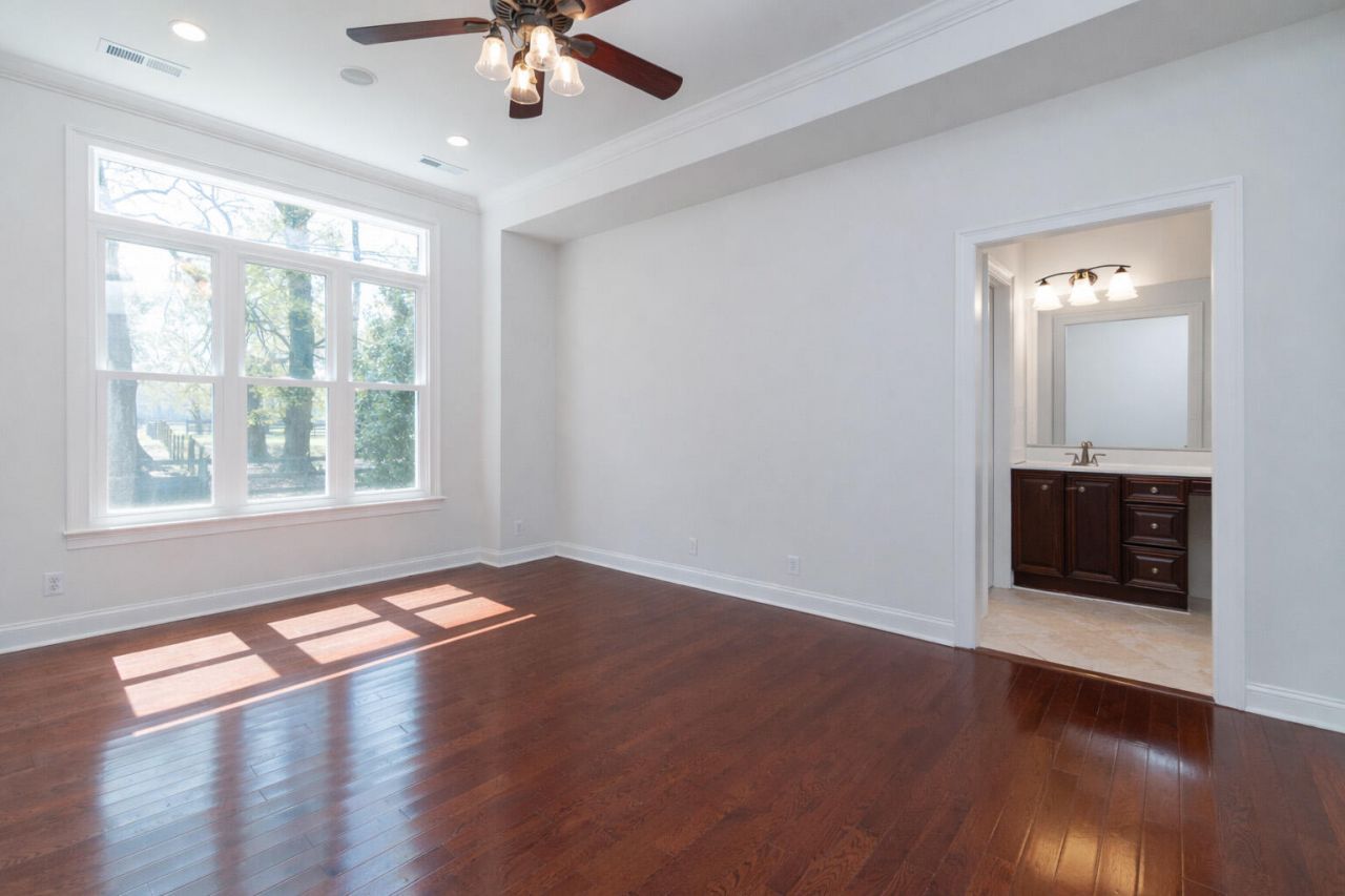 5251 Timber Race Course Photo 13