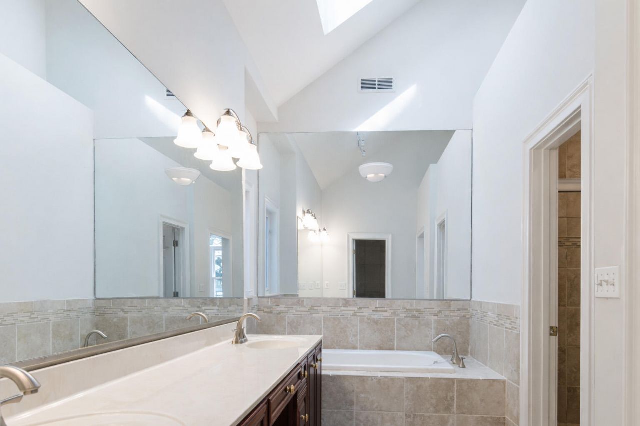 5251 Timber Race Course Photo 15