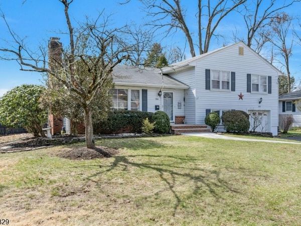 280 Metape Cir, Bound Brook, NJ 08805