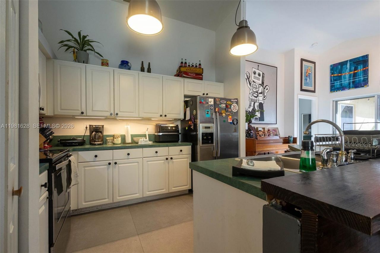 743 SW 121st Ave , Pembroke Pines, FL 33025 Photo