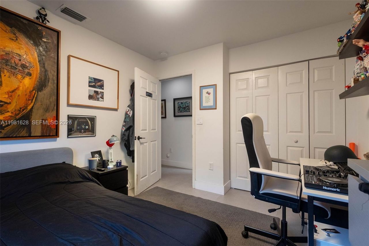 743 SW 121st Ave , Pembroke Pines, FL 33025 Photo