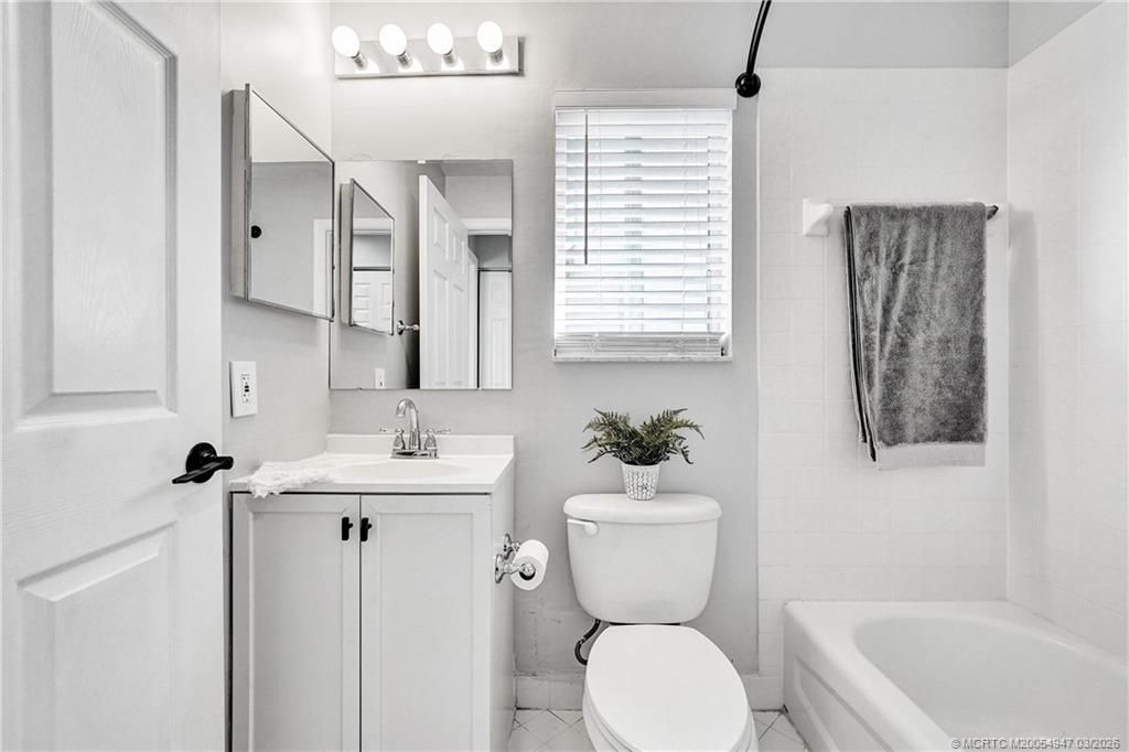 4365 Pine Ridge Court, Weston, FL 33331 Photo