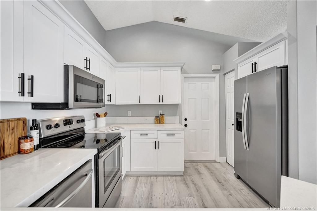 4365 Pine Ridge Court, Weston, FL 33331 Photo