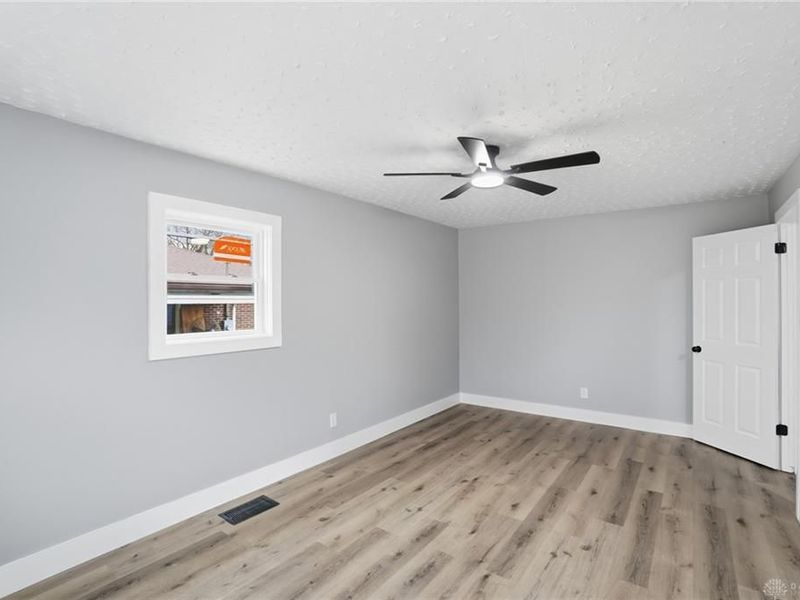 5638 Kitridge Road, Dayton, OH 45424 Photo 12