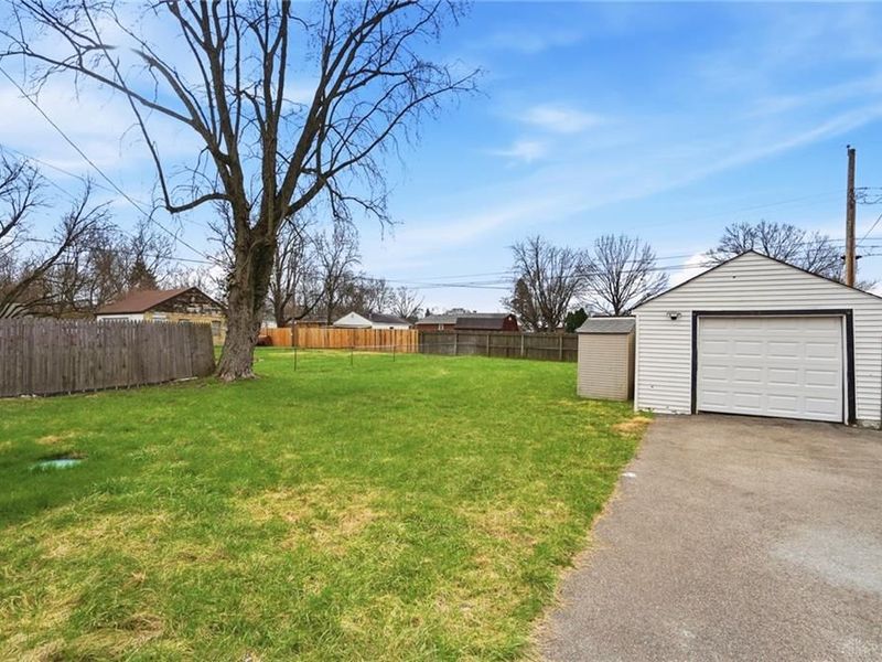 5638 Kitridge Road, Dayton, OH 45424 Photo 32