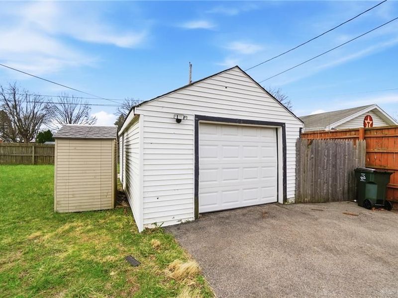 5638 Kitridge Road, Dayton, OH 45424 Photo 35