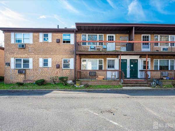 55 Gill Lane, Iselin, NJ 08830