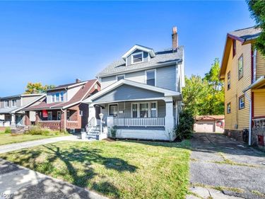 13315 Thornhurst Avenue, Garfield Heights, OH 44105