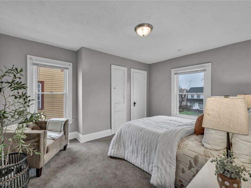 13315 Thornhurst Avenue, Garfield Heights, OH 44105 Photo 22