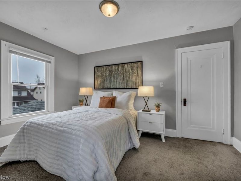 13315 Thornhurst Avenue, Garfield Heights, OH 44105 Photo 23