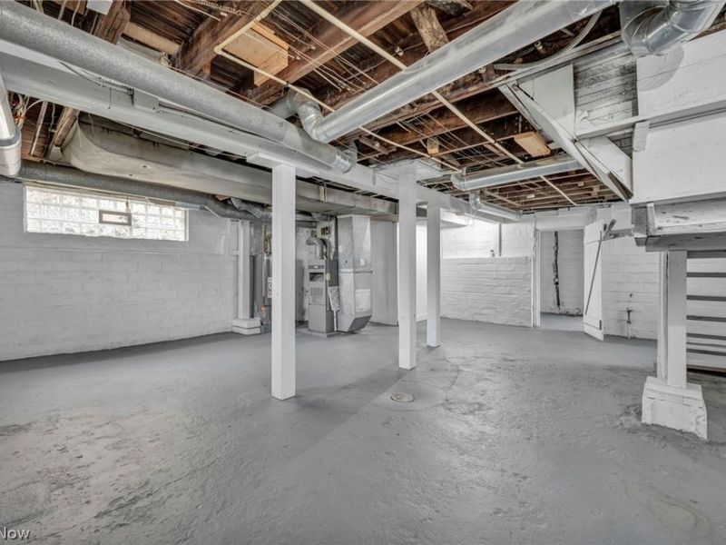 13315 Thornhurst Avenue, Garfield Heights, OH 44105 Photo 35