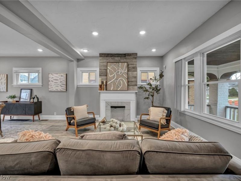 13315 Thornhurst Avenue, Garfield Heights, OH 44105 Photo 7