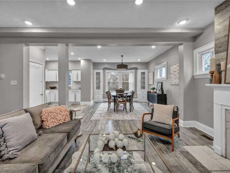 13315 Thornhurst Avenue, Garfield Heights, OH 44105 Photo 8