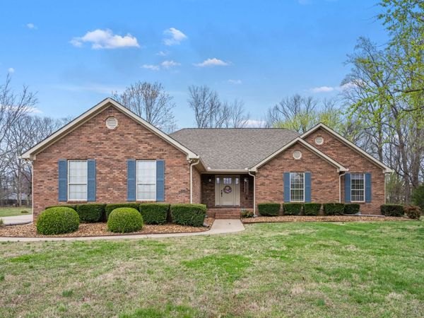 312 Southwinds Dr , Hermitage, TN 37076