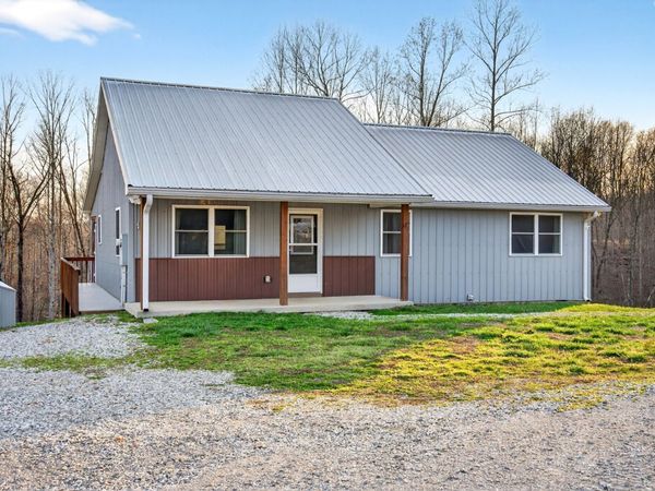 164 Brooks Ln, Erin, TN 37061