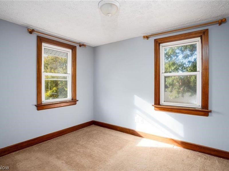 41 E Rosewood Avenue, Akron, OH 44301 Photo 18