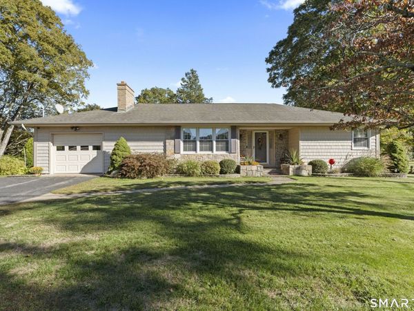 4 Dogwood, Waterford, CT 06375