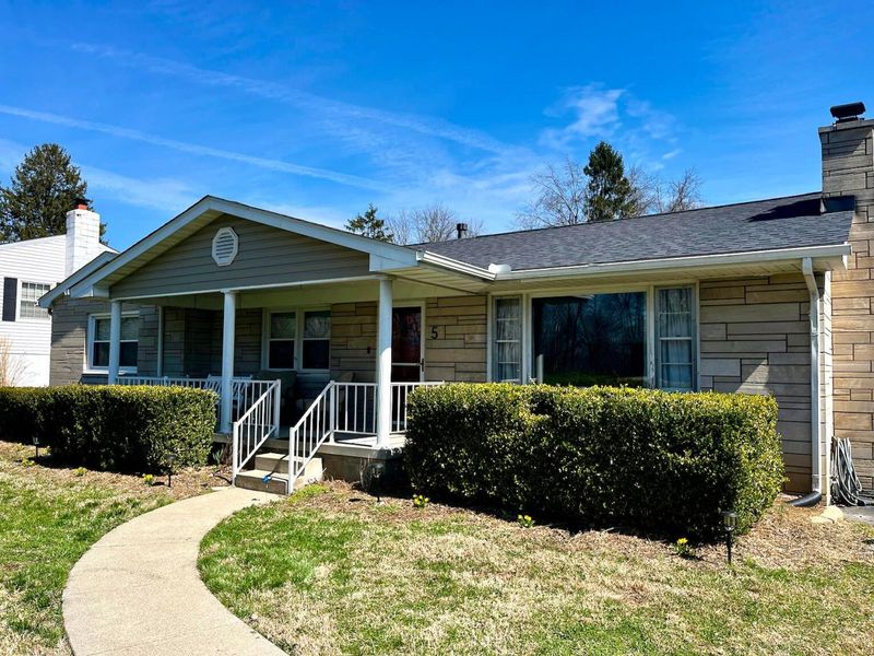 5 Shawnee Drive, Chillicothe, OH 45601 Photo 2