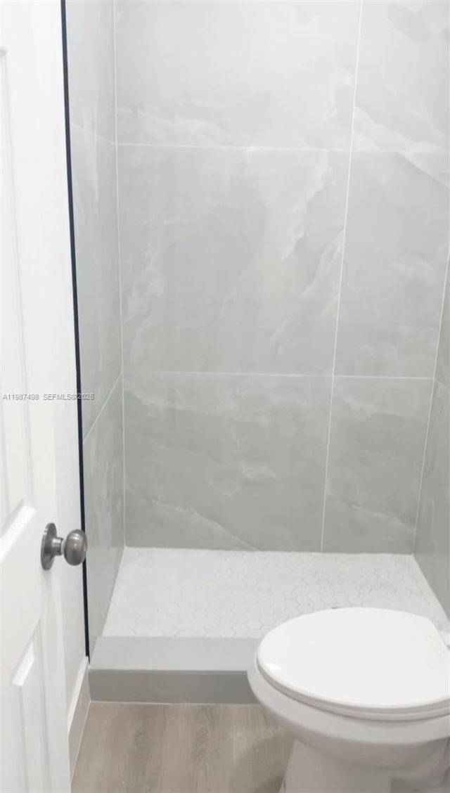 20200 NW 37 Ct , Unit EFF, Miami Gardens, FL 33055 Photo