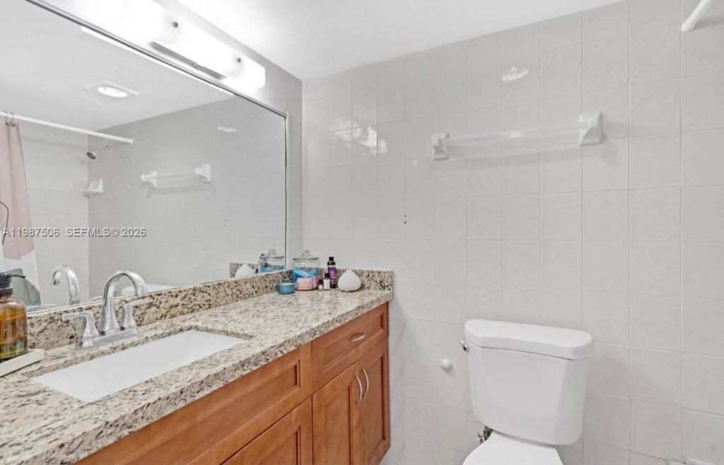9240 Fontainebleau Blvd , Unit 506, Miami, FL 33172 Photo