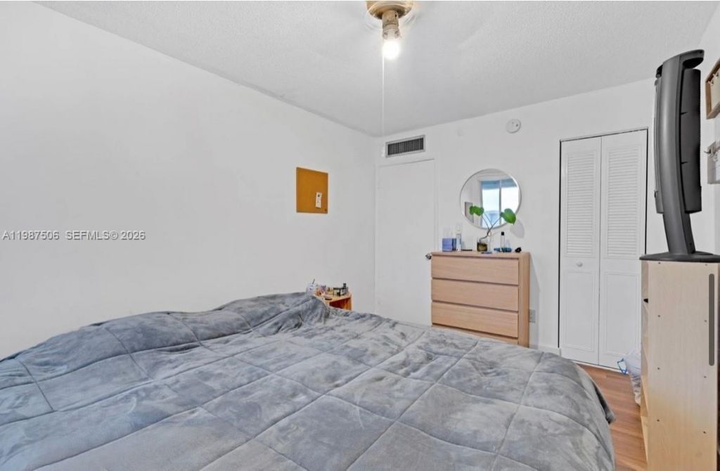 9240 Fontainebleau Blvd , Unit 506, Miami, FL 33172 Photo