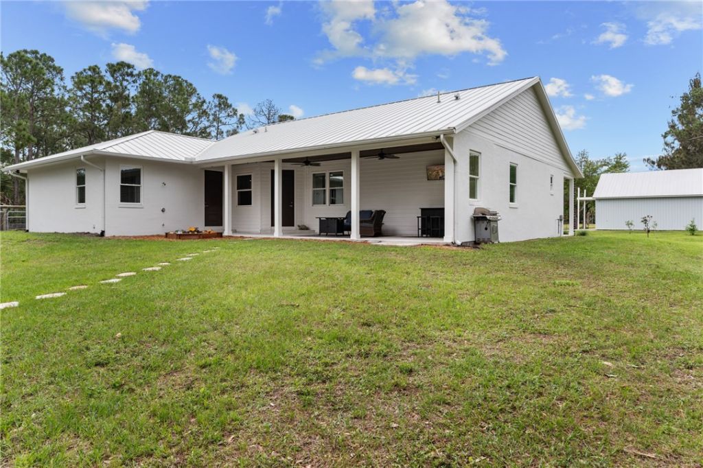 6950 41st Street, Vero Beach, FL 32967 Photo