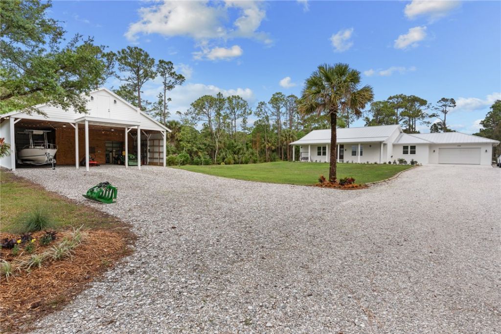 6950 41st Street, Vero Beach, FL 32967 Photo