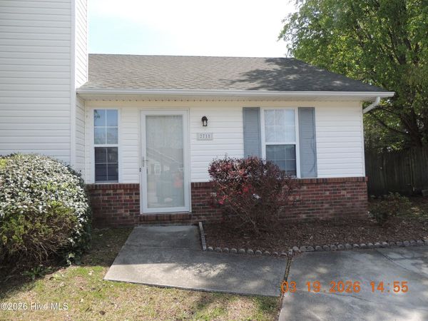 2711 Brookfield Drive , Midway Park, NC 28544