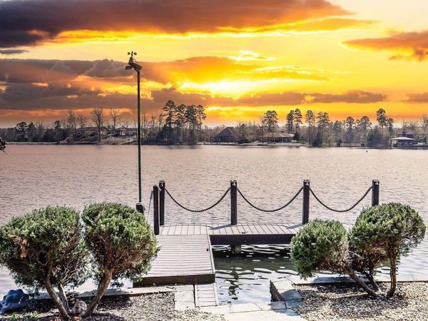 Hot Springs Village, AR 71909