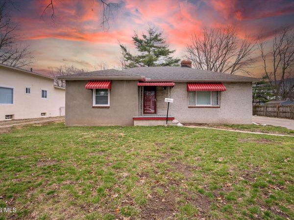 1313 Stanwix Drive, Toledo, OH 43614