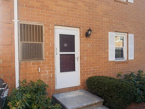 816 Elmwood Drive, Hudson, NH 03051