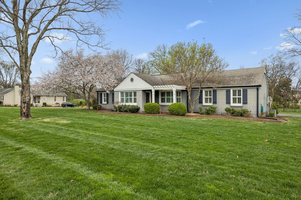 718 Omandale Dr, Nashville, TN 37204 Main Photo