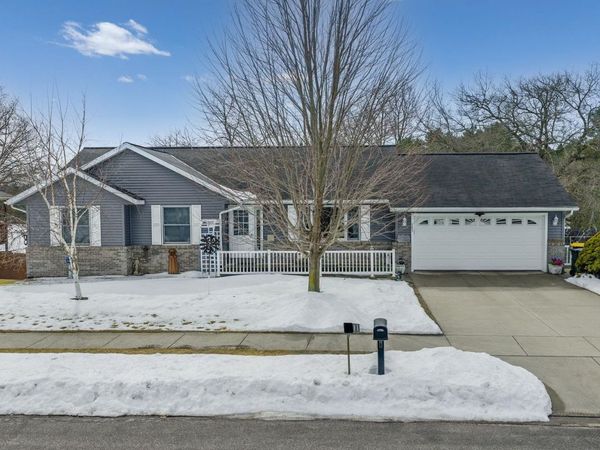 141 Thomas Road, Reedsburg, WI 53959