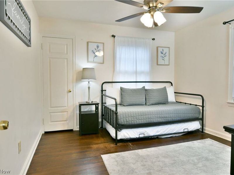 374 Meadowbrook Avenue SE, Warren, OH 44483 Photo 19