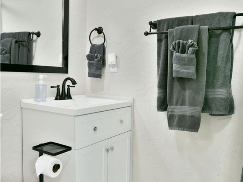 374 Meadowbrook Avenue SE, Warren, OH 44483 Photo 29