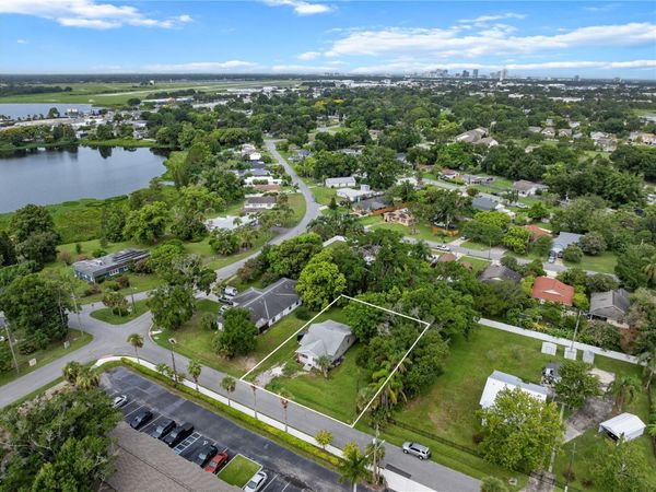 918 SHOREVIEW DRIVE, ORLANDO, FL 32807