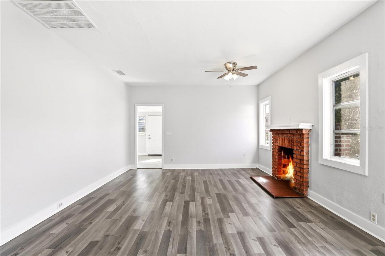 918 Shoreview Drive, Orlando, FL 32807 Photo