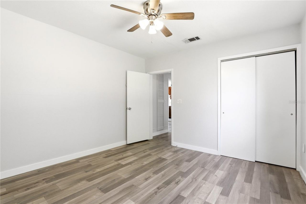 918 Shoreview Drive, Orlando, FL 32807 Photo