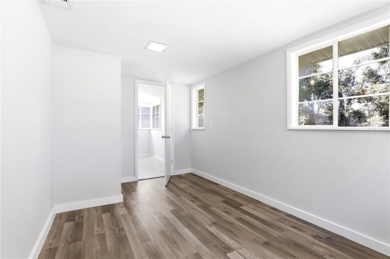 918 Shoreview Drive, Orlando, FL 32807 Photo