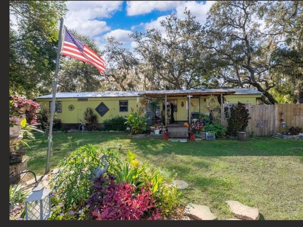 35540 SHELLEY DRIVE , LEESBURG, FL 34788