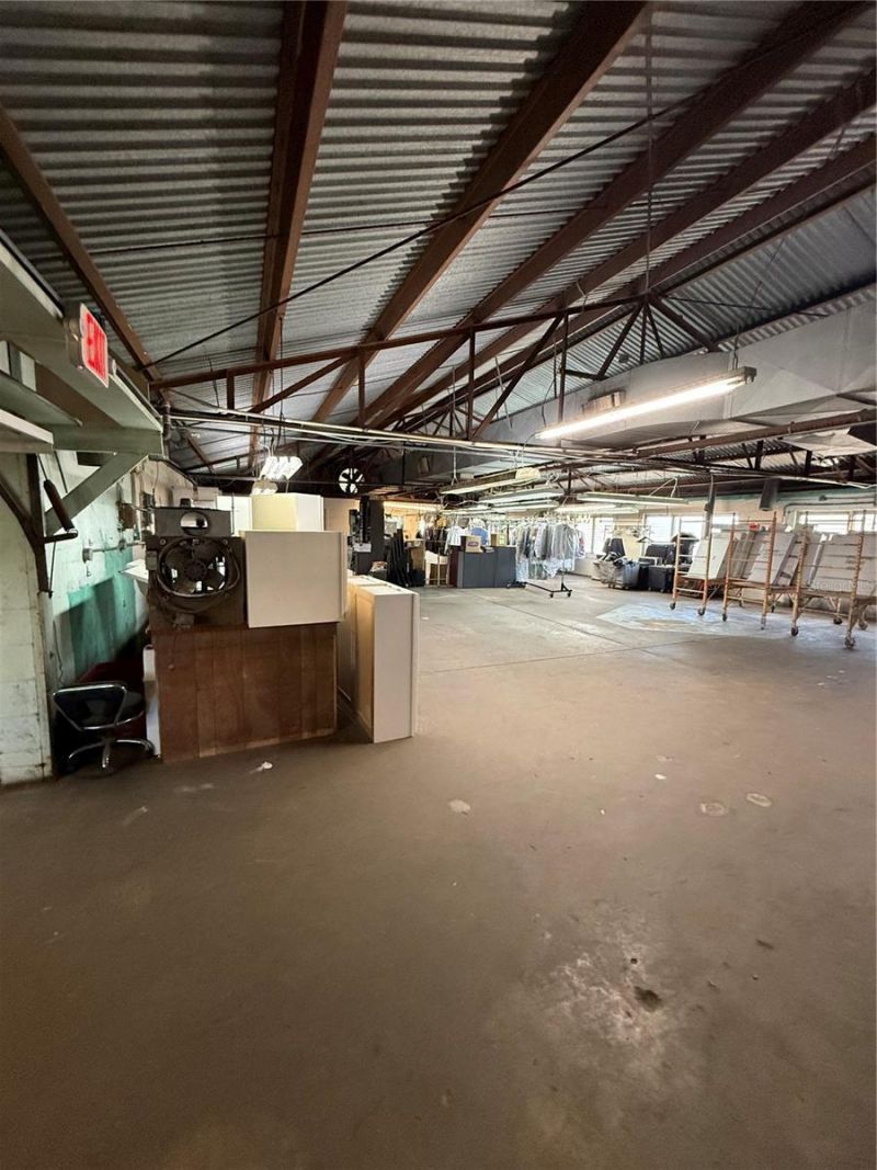 225 S Dixie Freeway, New Smyrna Beach, FL 32168 Photo