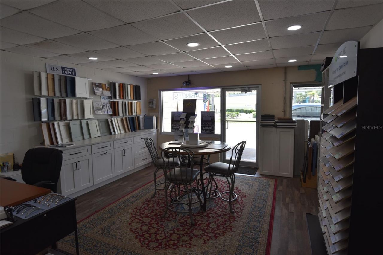 225 S Dixie Freeway, New Smyrna Beach, FL 32168 Photo