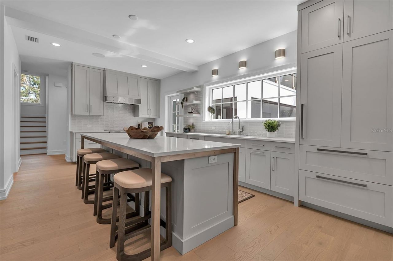 943 Pomelo Place, Sarasota, FL 34236 Photo