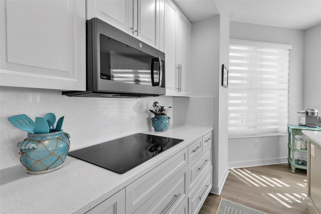 393 N Point Road , Unit 401, Osprey, FL 34229 Photo