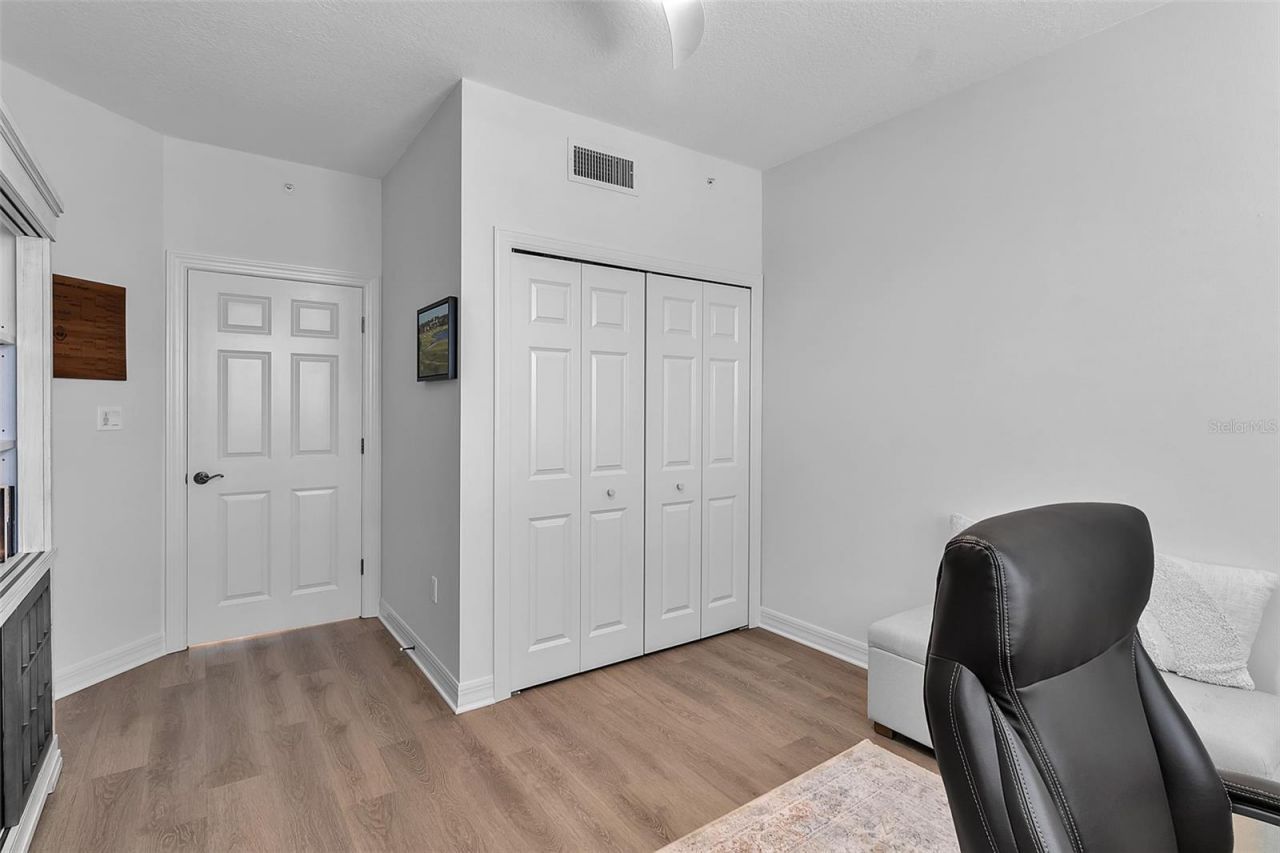 393 N Point Road , Unit 401, Osprey, FL 34229 Photo