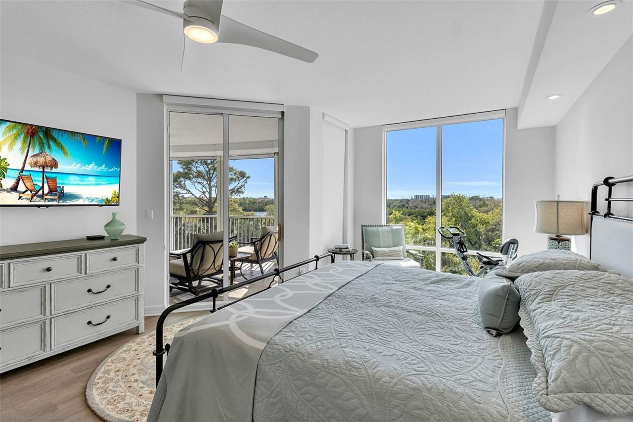 393 N Point Road , Unit 401, Osprey, FL 34229 Photo