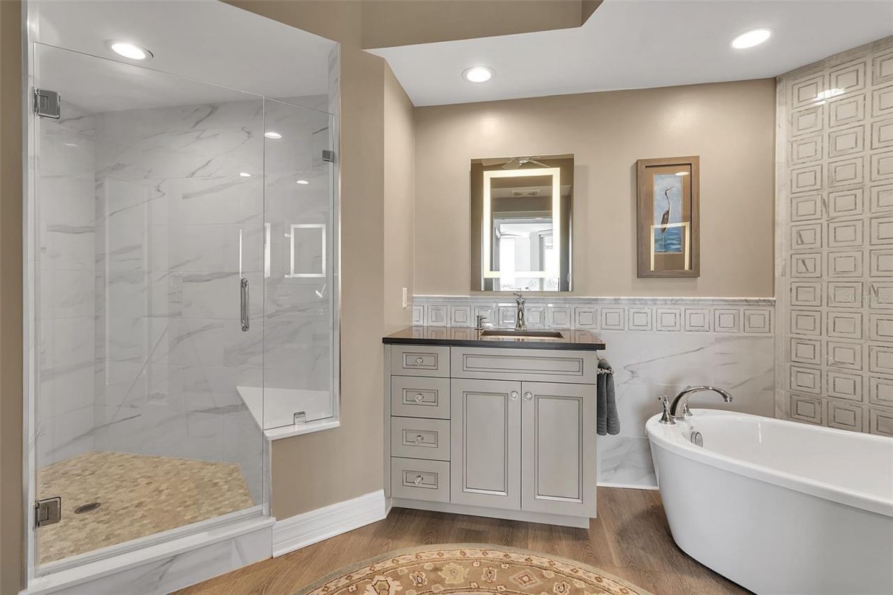 393 N Point Road , Unit 401, Osprey, FL 34229 Photo