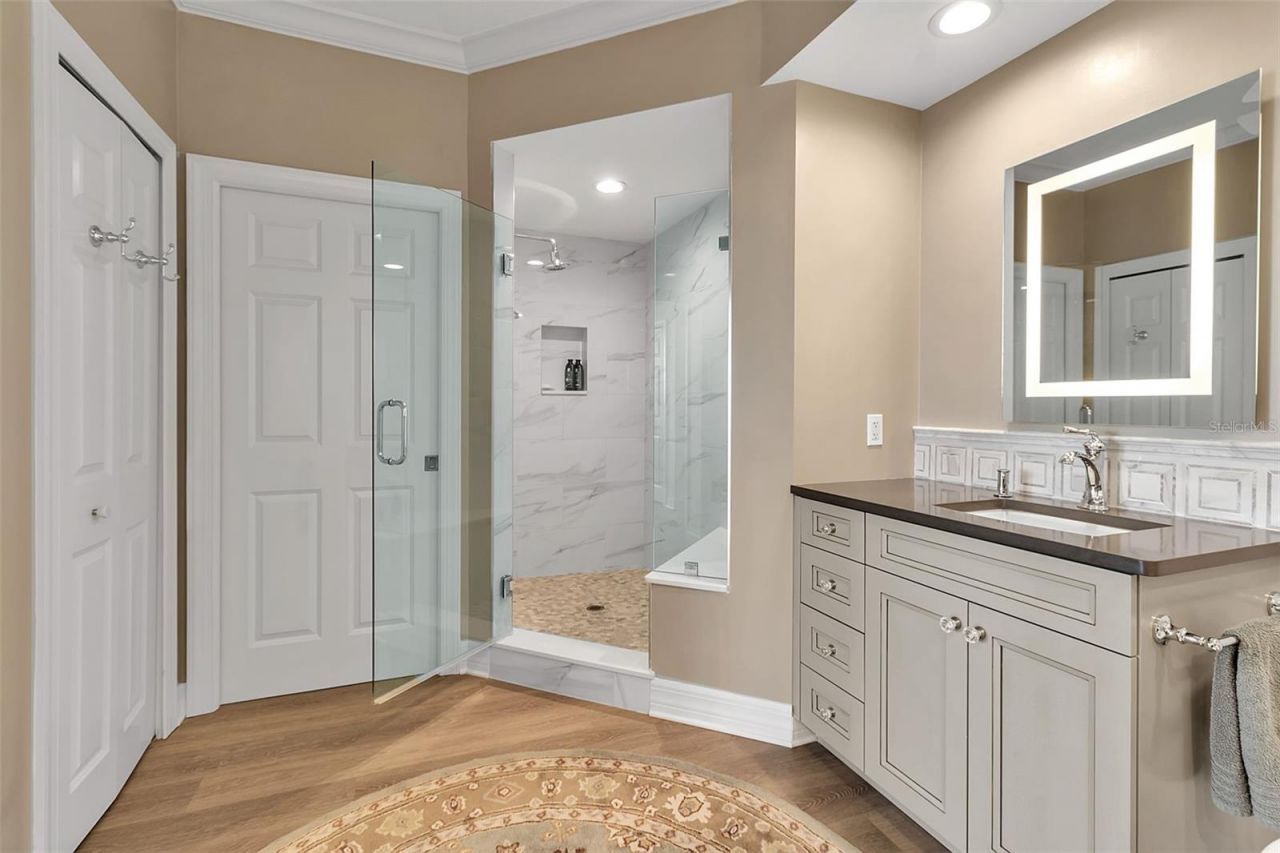 393 N Point Road , Unit 401, Osprey, FL 34229 Photo