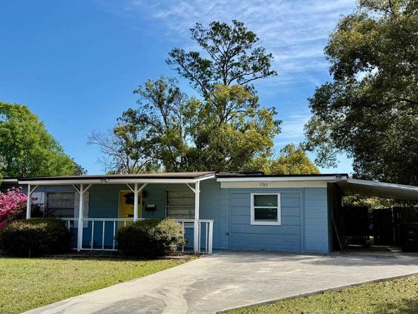 1763 Lawson Rd, Jacksonville, FL 32246
