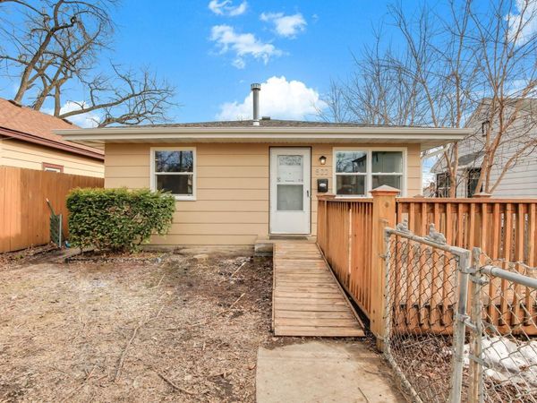 522 Summit Street NE, Columbia Heights, MN 55421